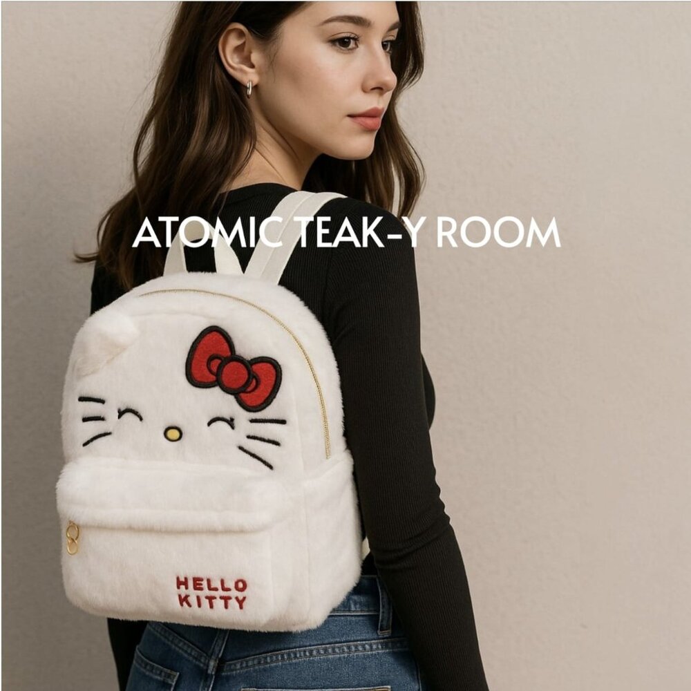 So Fluffy!! Hello Kitty Fluffy White Backpack School Bag - NWT